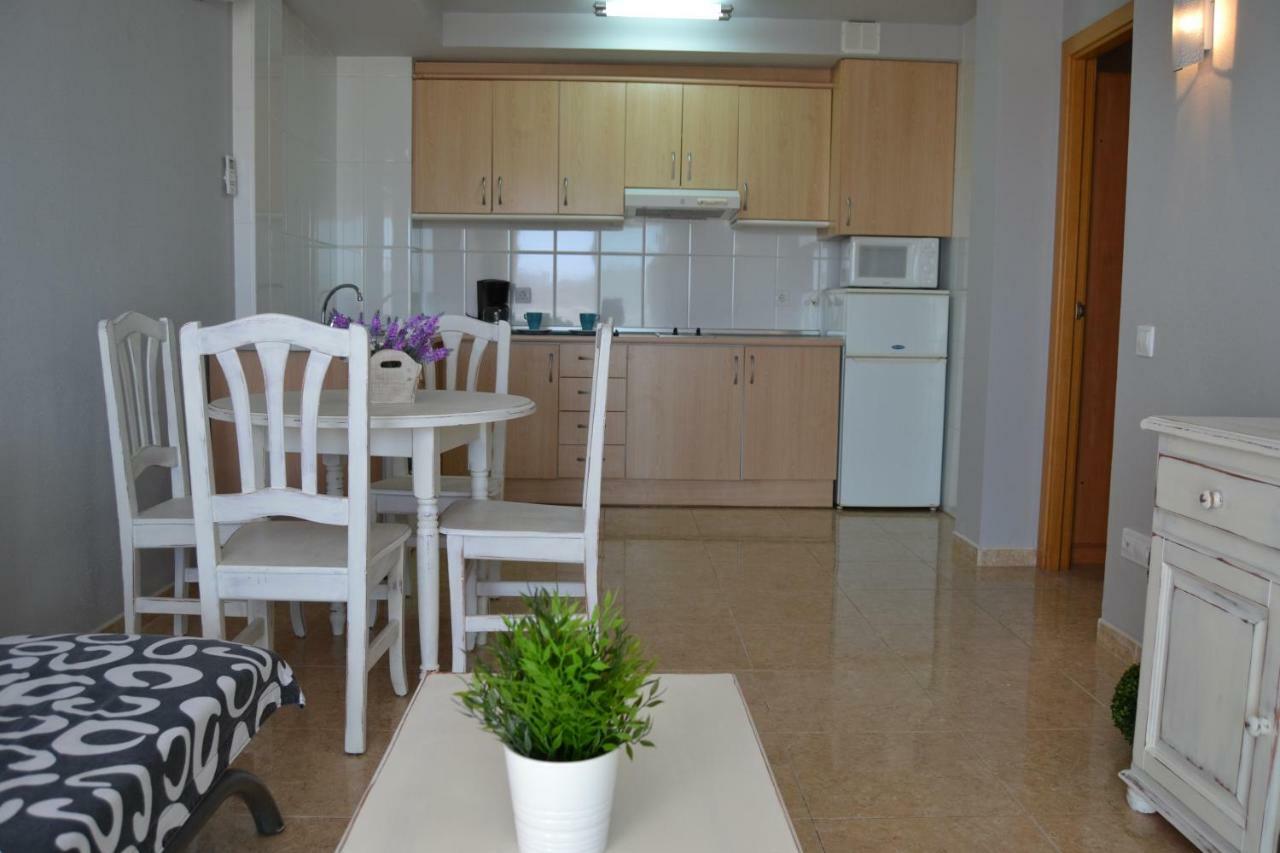Lovely Familiar Apartment With Pool In Cap ซาลอว์ ภายนอก รูปภาพ