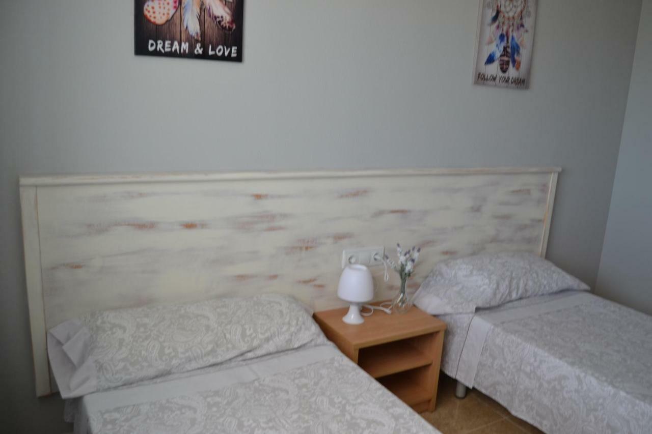 Lovely Familiar Apartment With Pool In Cap ซาลอว์ ภายนอก รูปภาพ
