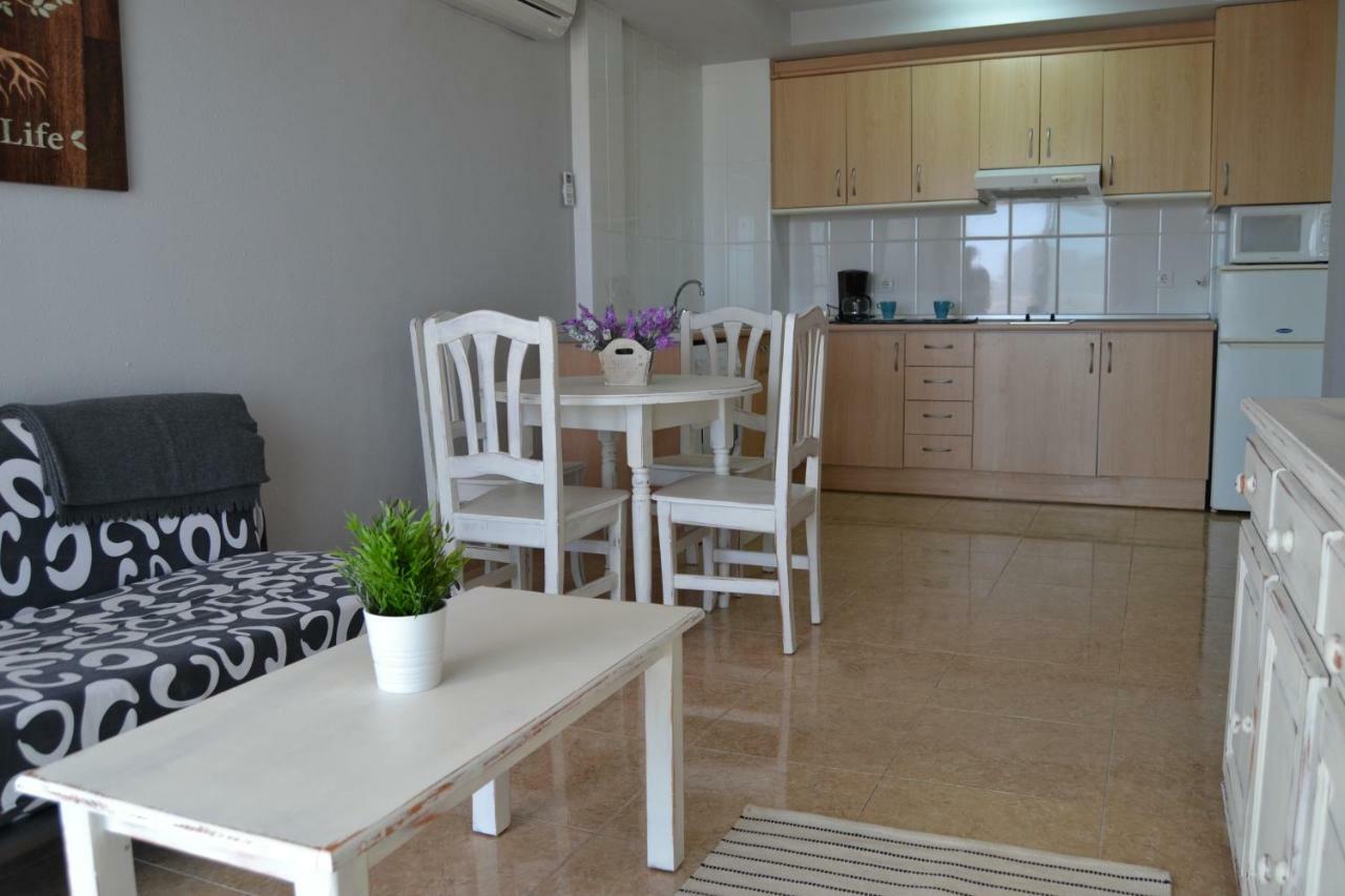 Lovely Familiar Apartment With Pool In Cap ซาลอว์ ภายนอก รูปภาพ