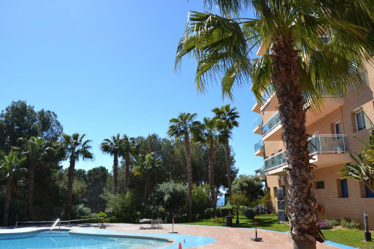 Lovely Familiar Apartment With Pool In Cap ซาลอว์ ภายนอก รูปภาพ