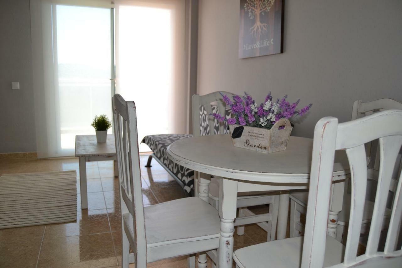 Lovely Familiar Apartment With Pool In Cap ซาลอว์ ภายนอก รูปภาพ
